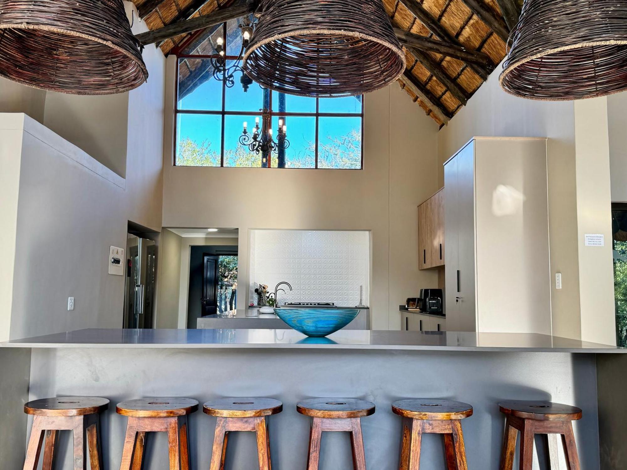 Pangolin Game Lodge - Self Catering, Incl 2 Game Drives Per Day Matlhagame エクステリア 写真