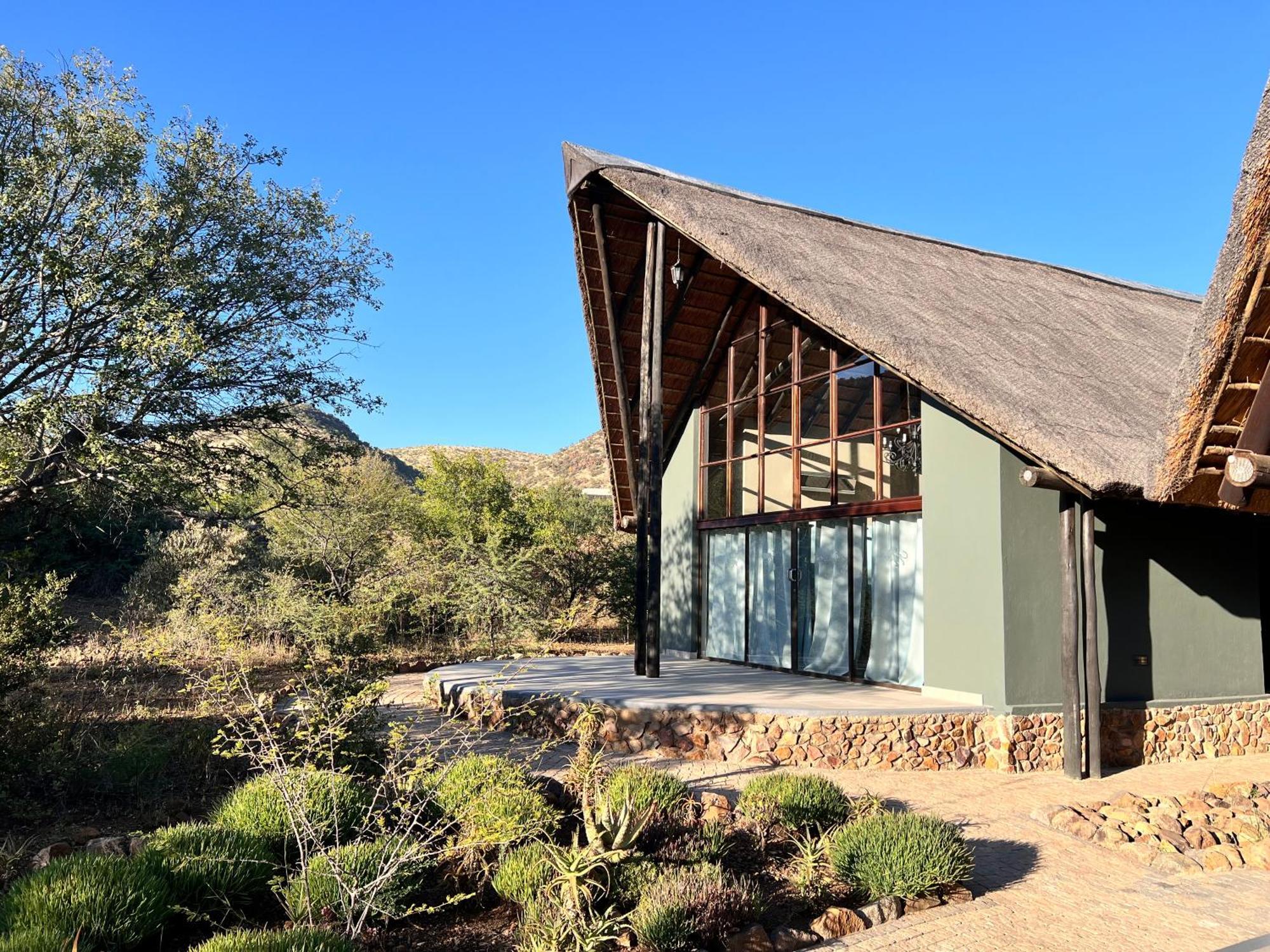 Pangolin Game Lodge - Self Catering, Incl 2 Game Drives Per Day Matlhagame エクステリア 写真